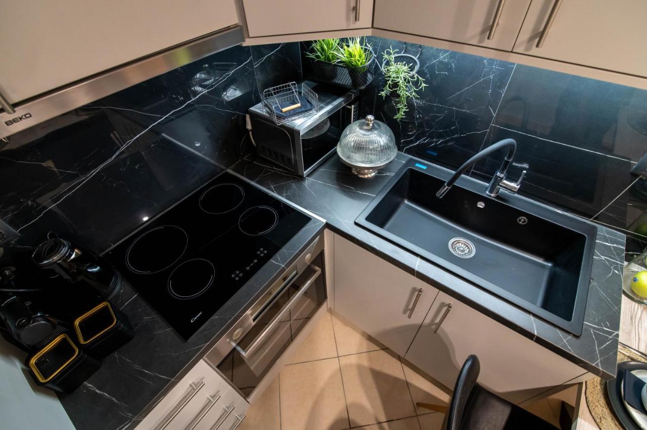 Elite And Style Apartment Preveza Bagian luar foto