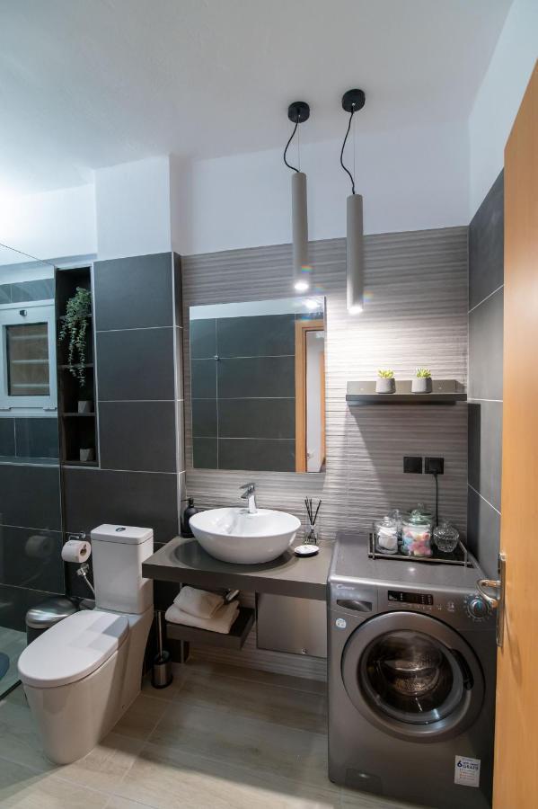 Elite And Style Apartment Preveza Bagian luar foto